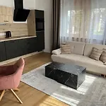 Top1 *