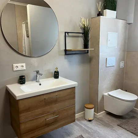 Apartment Top1