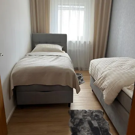 Apartment Top1