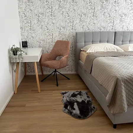 Top1 Apartment *